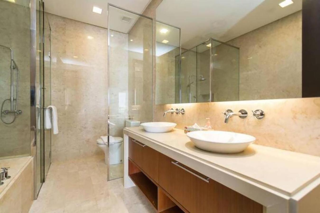 Wow Strait Quay Luxury Suite Room Tanjung Tokong Buitenkant foto